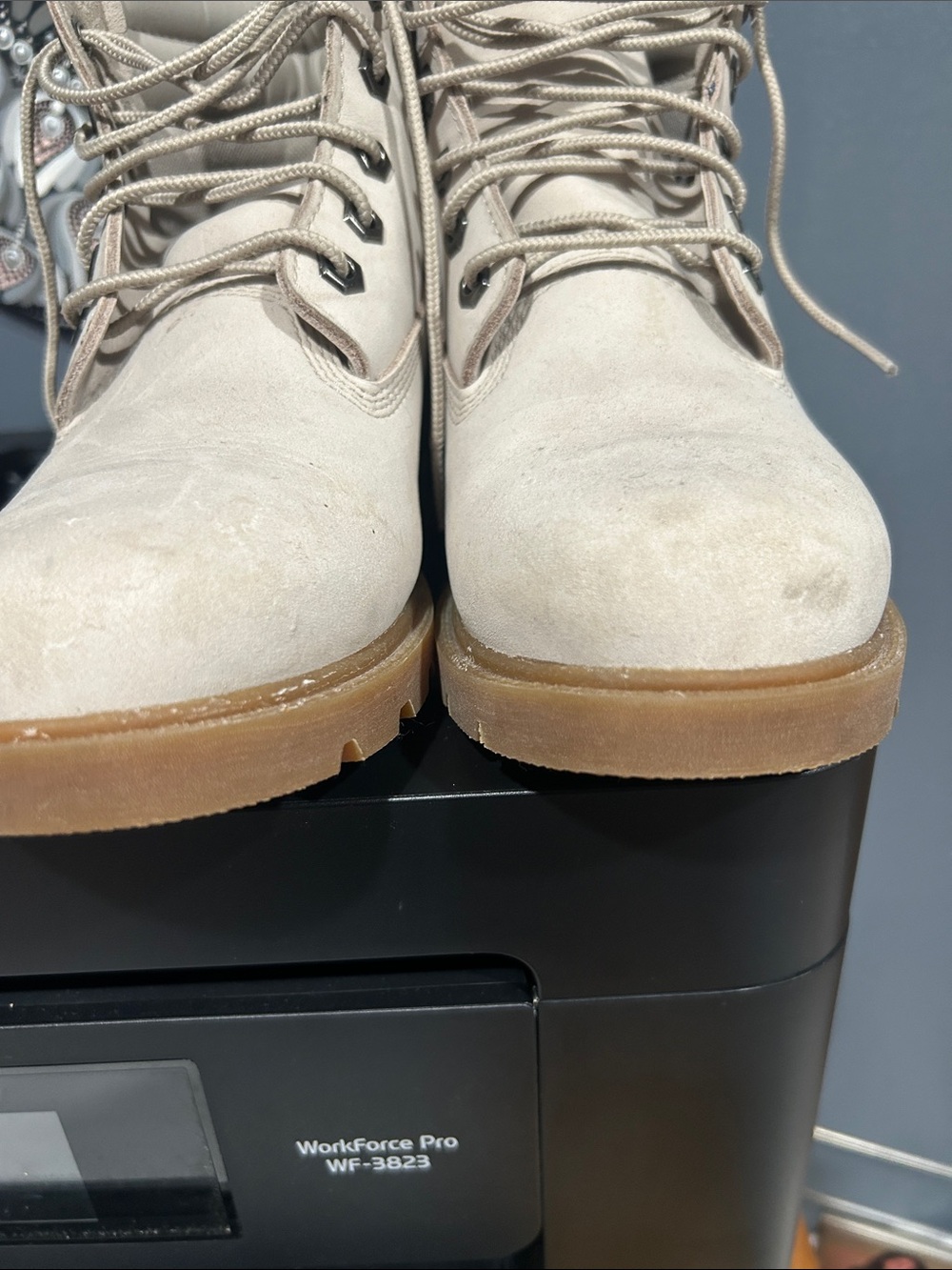 Women’s Timberland Beige Suede Lace-Up Ankle Boots - Picture 3 of 5